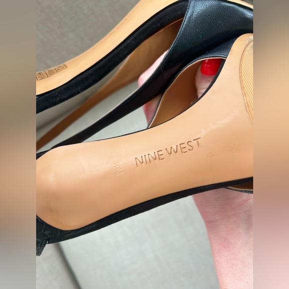 Nine West Black Leather Heels - Picture 6 of 9
